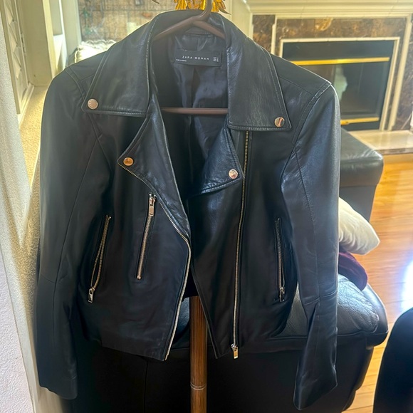 Zara Womens leather jacket. Feminine fit! - Picture 1 of 5
